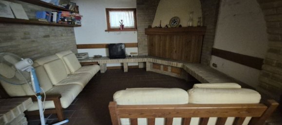 6 rooms House in Cesena, Italy No. 298692 25