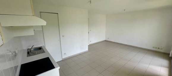 Apartamento de 2 dormitorios en Montrabe, France No. 353809 5