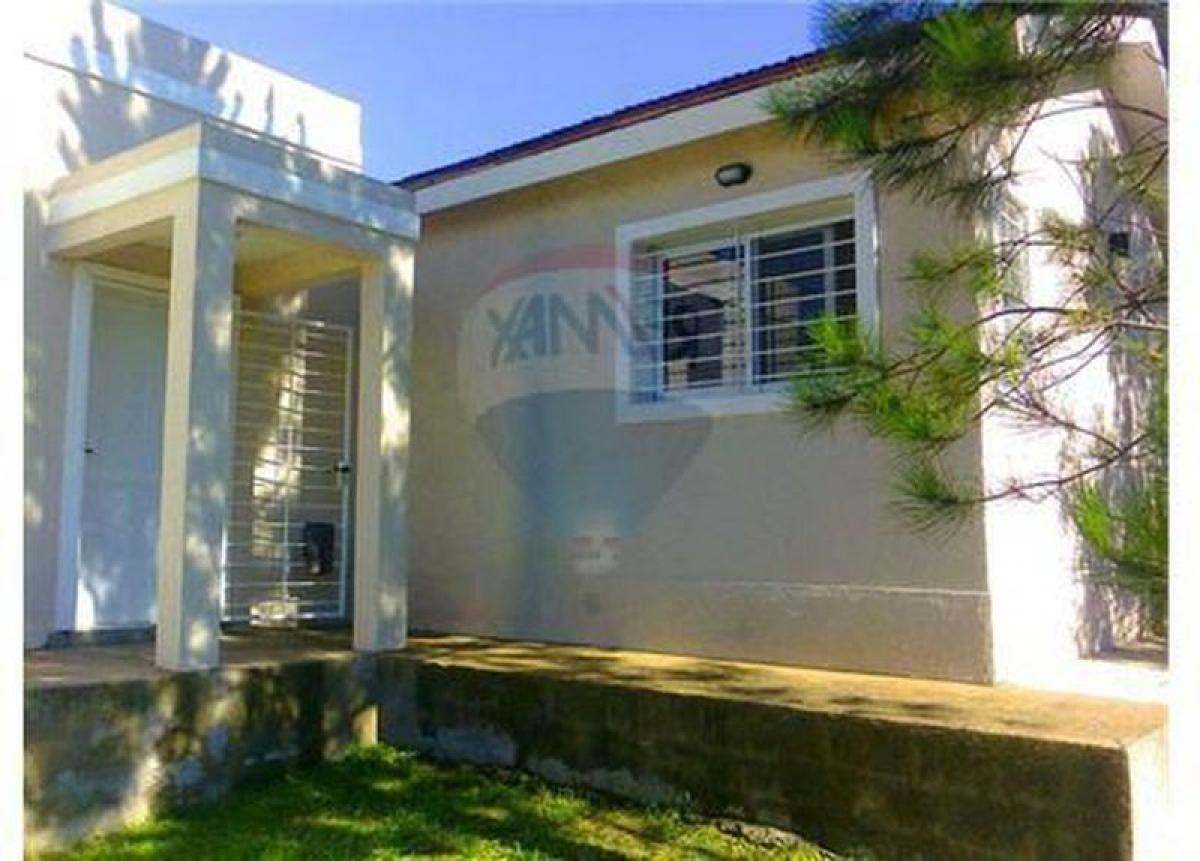 2 bedrooms House in Cordoba, Argentina No. 20336