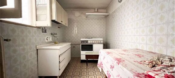 3-Zimmer Wohnung in Andria, Italy, Nr. 153928 7