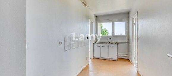 3-Zimmer Wohnung in Lormont, France, Nr. 279337 10