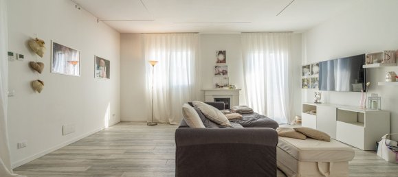 5 rooms Duplex in Vicenza, Italy No. 54712 48