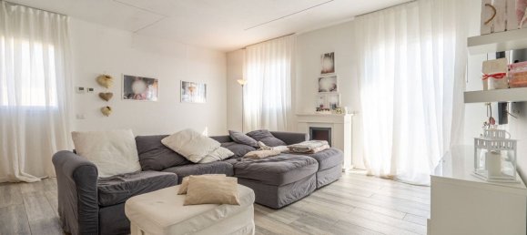 5 rooms Duplex in Vicenza, Italy No. 54712 42