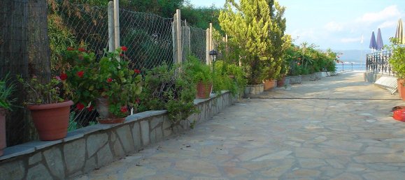 740m² Townhouse in Corfu, Greece No. 6225 10