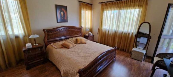 5 bedrooms Villa in Pyrgos, Cyprus No. 16815 4