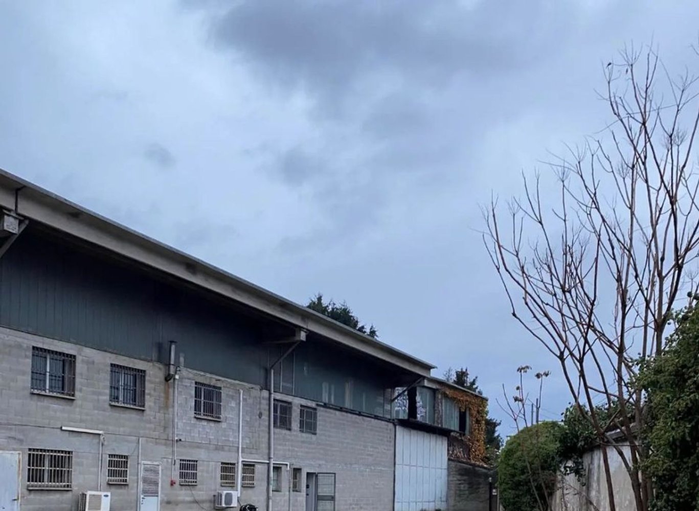 Lagerhaus in Magenta, Italy 2375m², Nr. 72834