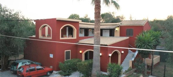 800m² Townhouse in Corfu, Greece No. 4135 6