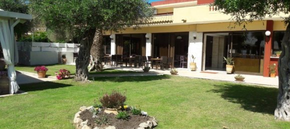 800m² Townhouse in Corfu, Greece No. 4135 2