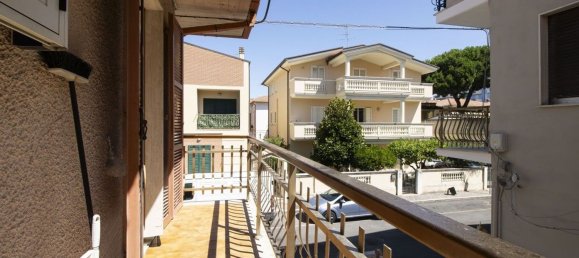 4 rooms Apartment in Alba Adriatica, Italy No. 288207 7