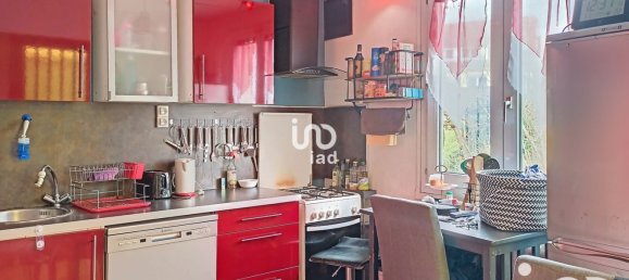 3 bedrooms House in Saint-Etienne-du-Rouvray, France No. 321501 5