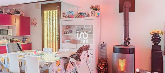 3 bedrooms House in Saint-Etienne-du-Rouvray, France No. 321501 8