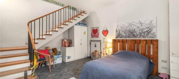 Apartamento de 4 dormitorios en Florence, Italy No. 154699 24