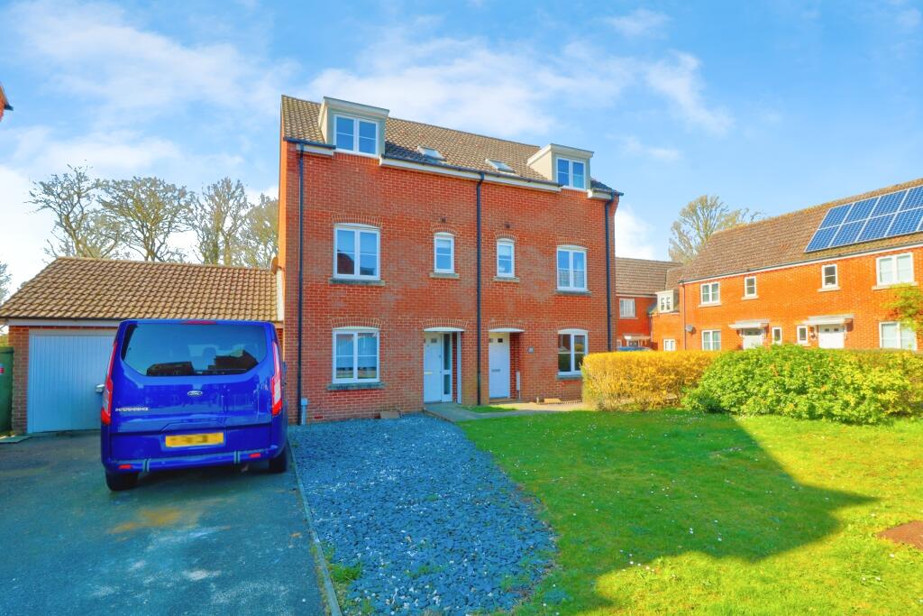 4 chambres Maison à Whitfield, United Kingdom No. 10784