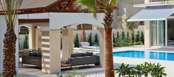 5 bedrooms Villa in Larnaca, Cyprus No. 12499 3
