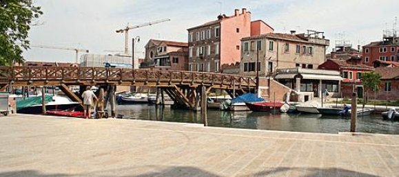 Коммерческая недвижимость с 4 комнатами в Венеция, Италия № 61551 15