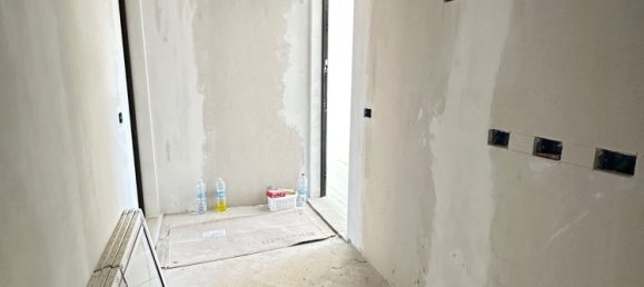 3 bedrooms Apartment in Florence, Italy No. 362508 17