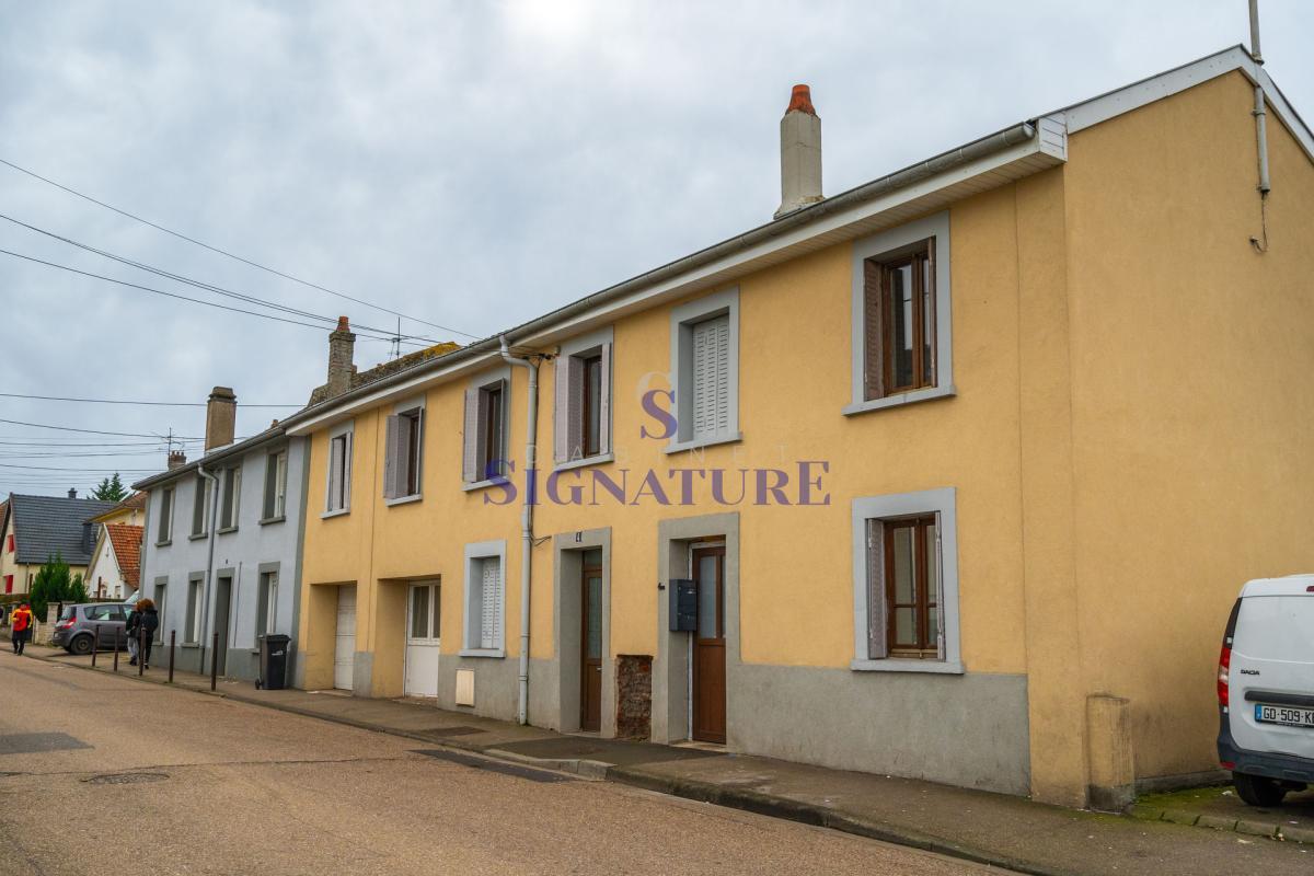 8-salle Bâtiment à Metz, France No. 71771