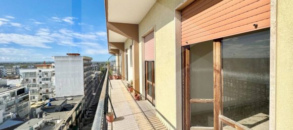 4 rooms Apartment in Triggiano, Italy No. 24127 3