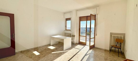 4 rooms Apartment in Triggiano, Italy No. 24127 23