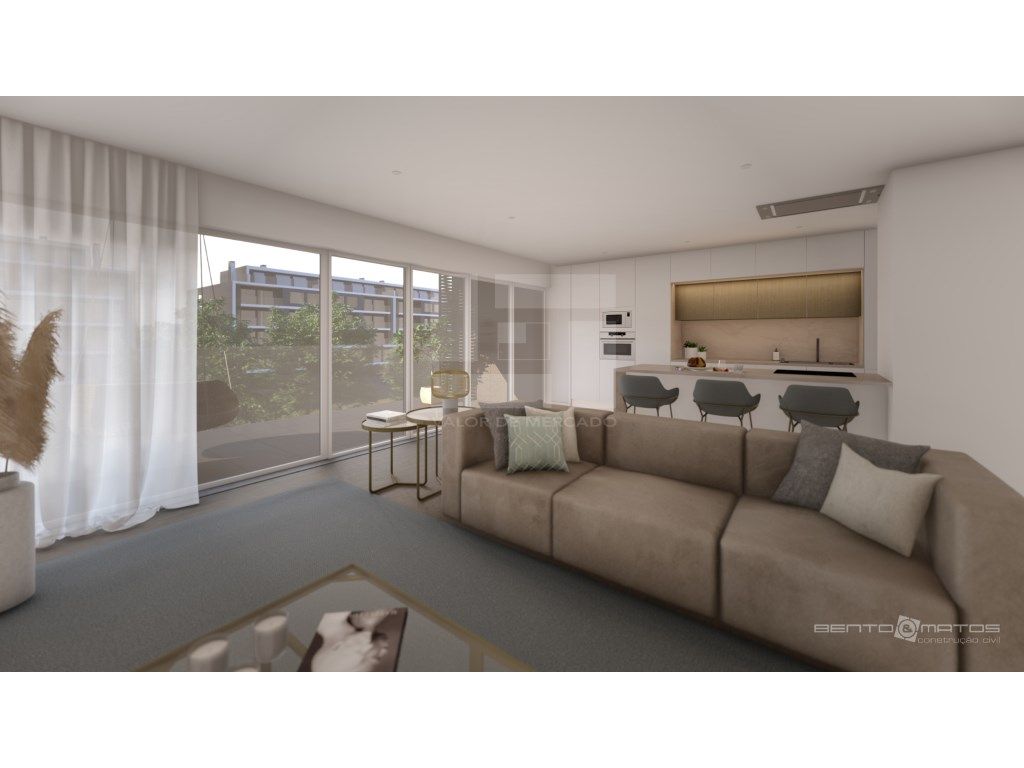 3 Schlafzimmer Gebäude in Montijo, Portugal, Nr. 133324