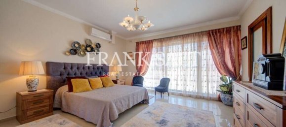 3 bedrooms Penthouse in Marsaskala, Malta No. 111 13