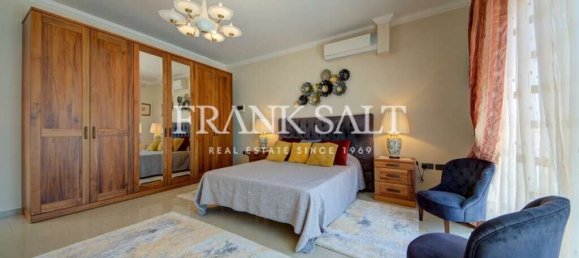 3 bedrooms Penthouse in Marsaskala, Malta No. 111 14