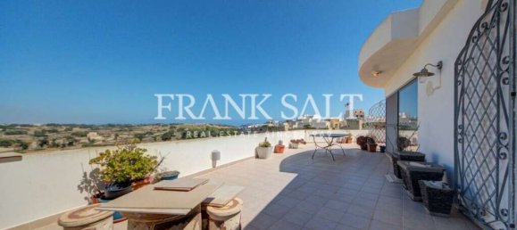 3 bedrooms Penthouse in Marsaskala, Malta No. 111 19
