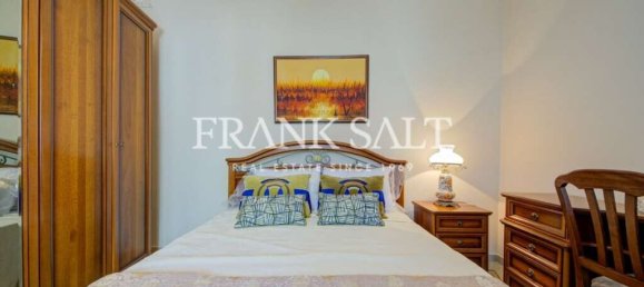 3 bedrooms Penthouse in Marsaskala, Malta No. 111 15