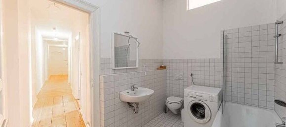 2-Zimmer Wohnung in Mitte, Germany, Nr. 102862 8