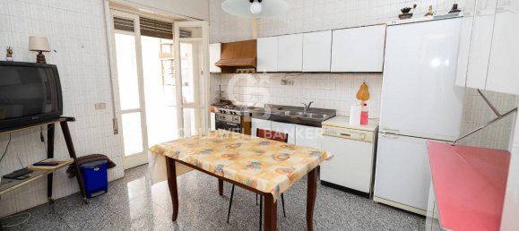 10-salle Appartement à Ragusa, Italy No. 39419 9