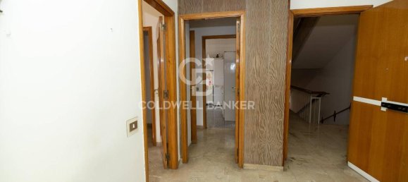 10-salle Appartement à Ragusa, Italy No. 39419 7