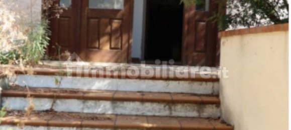 2 bedrooms House in Imperia, Italy No. 196672 3