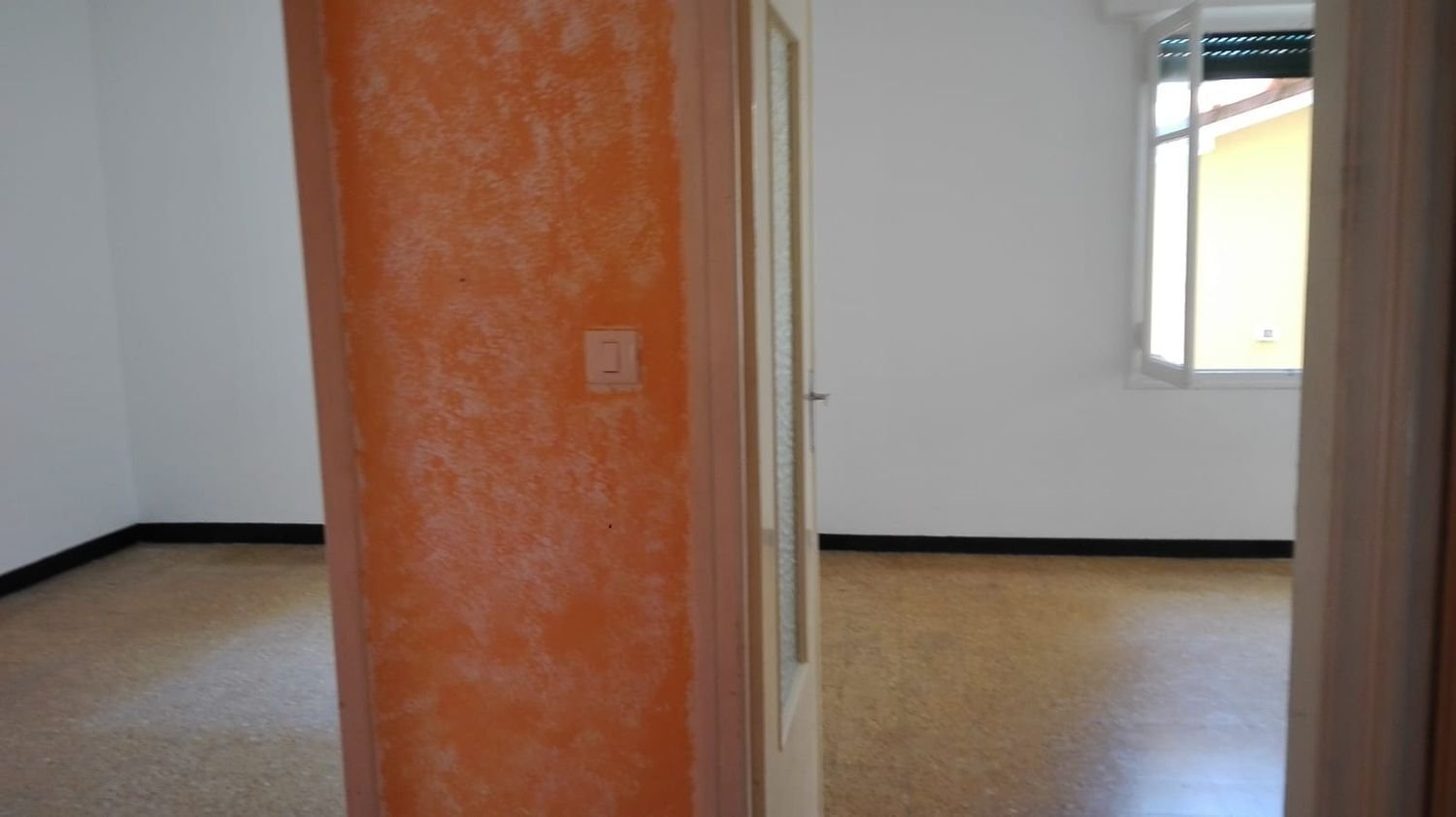 3 rooms Apartment in Taggia, Italy No. 254771