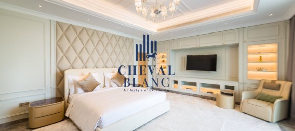 7 bedrooms Villa in The World Islands, UAE No. 6736 7