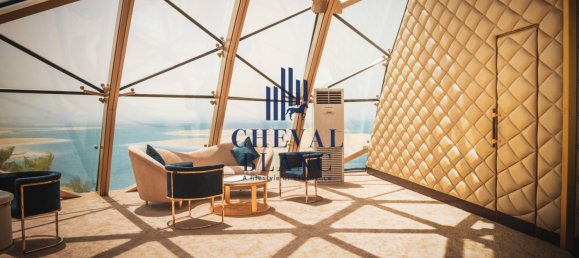 7 bedrooms Villa in The World Islands, UAE No. 6736 4