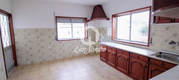 3 bedrooms House in Barcelos, Portugal No. 62494 2