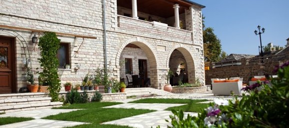 600m² Townhouse No. 20056 3