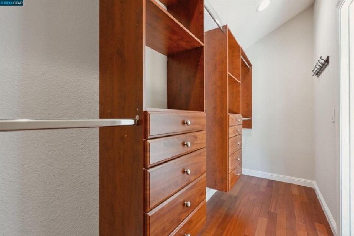 3 Schlafzimmer Haus in Walnut Creek, USA, Nr. 380222