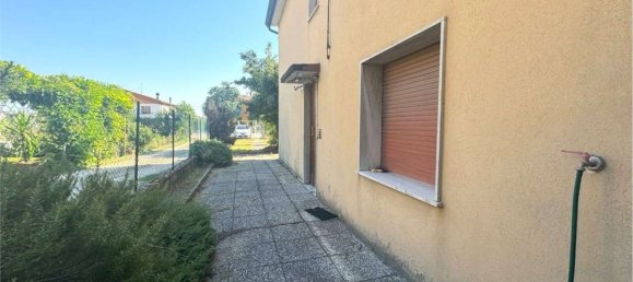 6 bedrooms House in San Bonifacio, Italy No. 369996 3