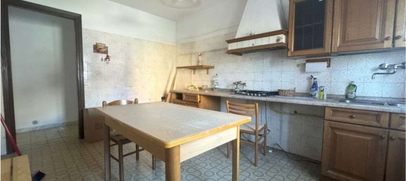 6 bedrooms House in San Bonifacio, Italy No. 369996 5