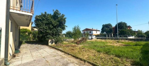 6 bedrooms House in San Bonifacio, Italy No. 369996 4