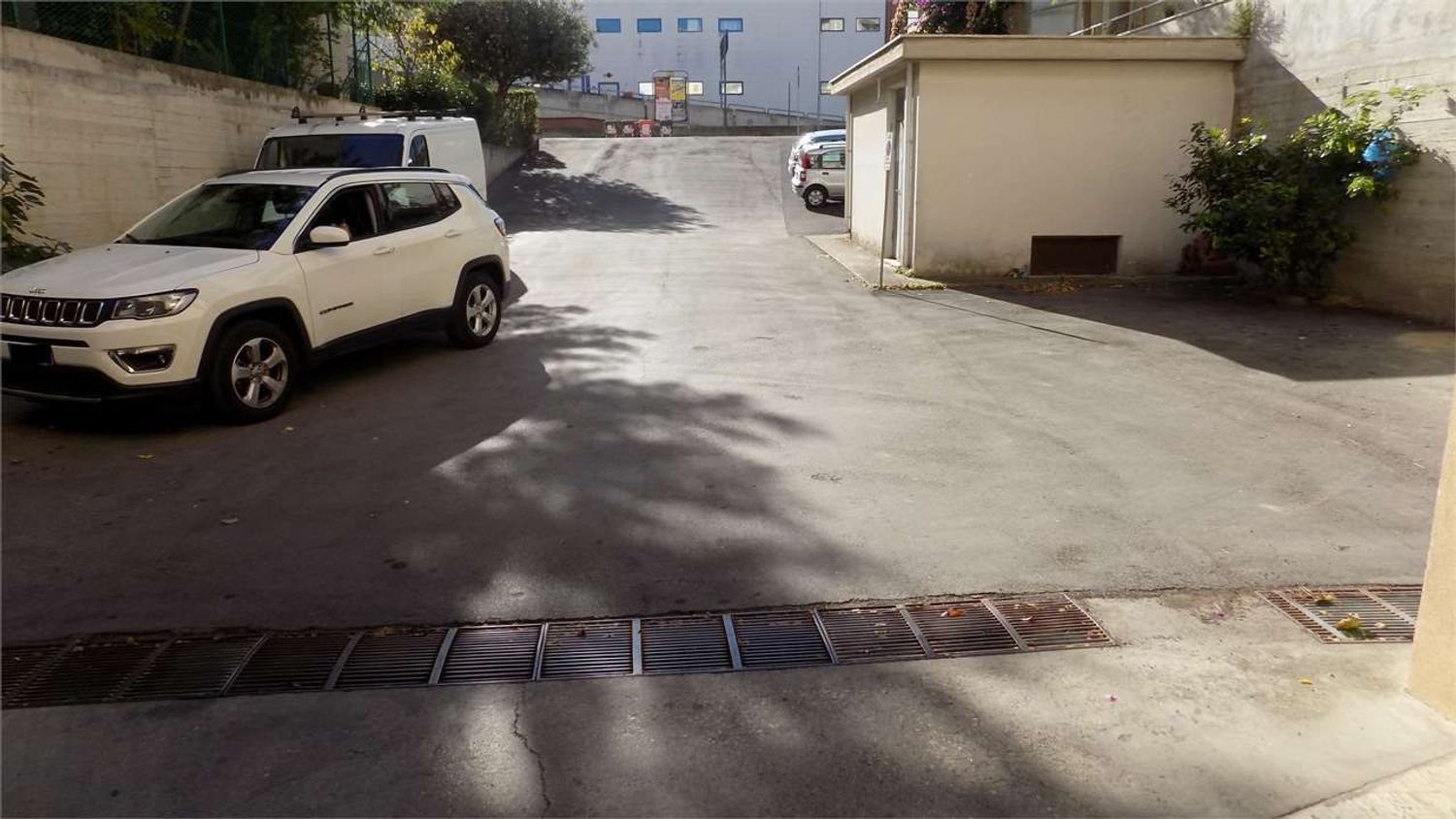 40m² Garage in Grottammare, Italy No. 92691