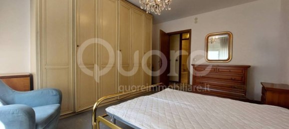 3 bedrooms Apartment in Udine, Italy No. 333014 8