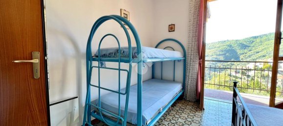 2غرفة شقة في Pietrabruna, Italy رقم 174198 19