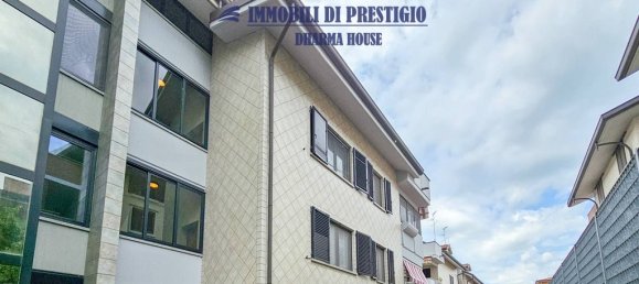 Apartamento T4 em Buccinasco, Italy N.º 312975 2
