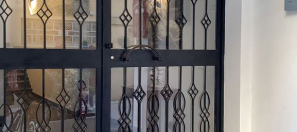 4-Zimmer Wohnung in Palermo, Italy, Nr. 275590 3