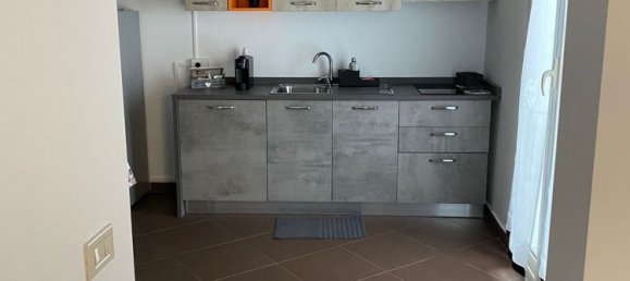 4-Zimmer Wohnung in Palermo, Italy, Nr. 275590 10