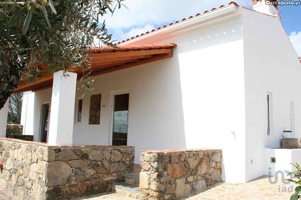 5 bedrooms House in Portalegre, Portugal No. 111196