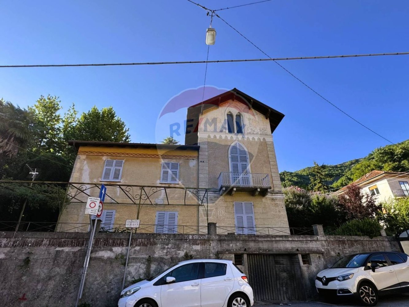 11 bedrooms Villa in Savignone, Italy No. 270486