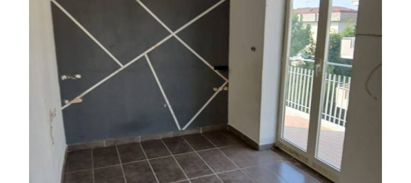 2 rooms Apartment in Scafati, Italy No. 319668 4